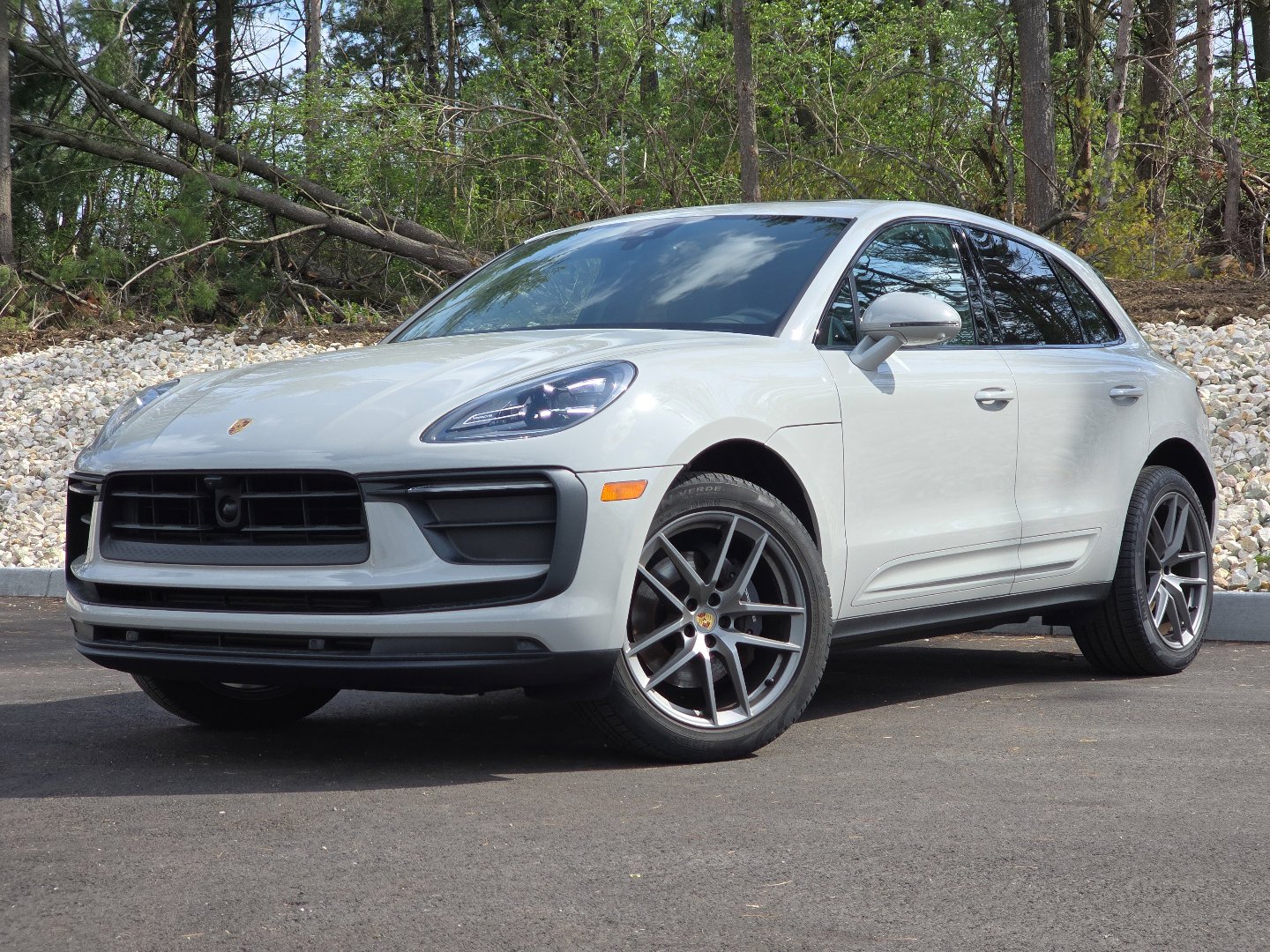 2023 Porsche Macan