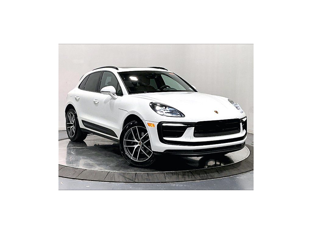 2023 Porsche Macan