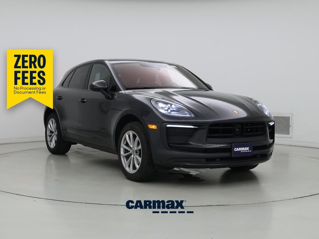 2023 Porsche Macan T