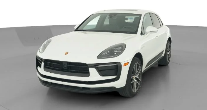 2023 Porsche Macan T