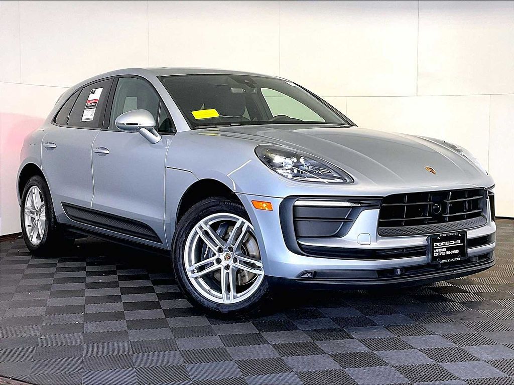 2023 Porsche Macan