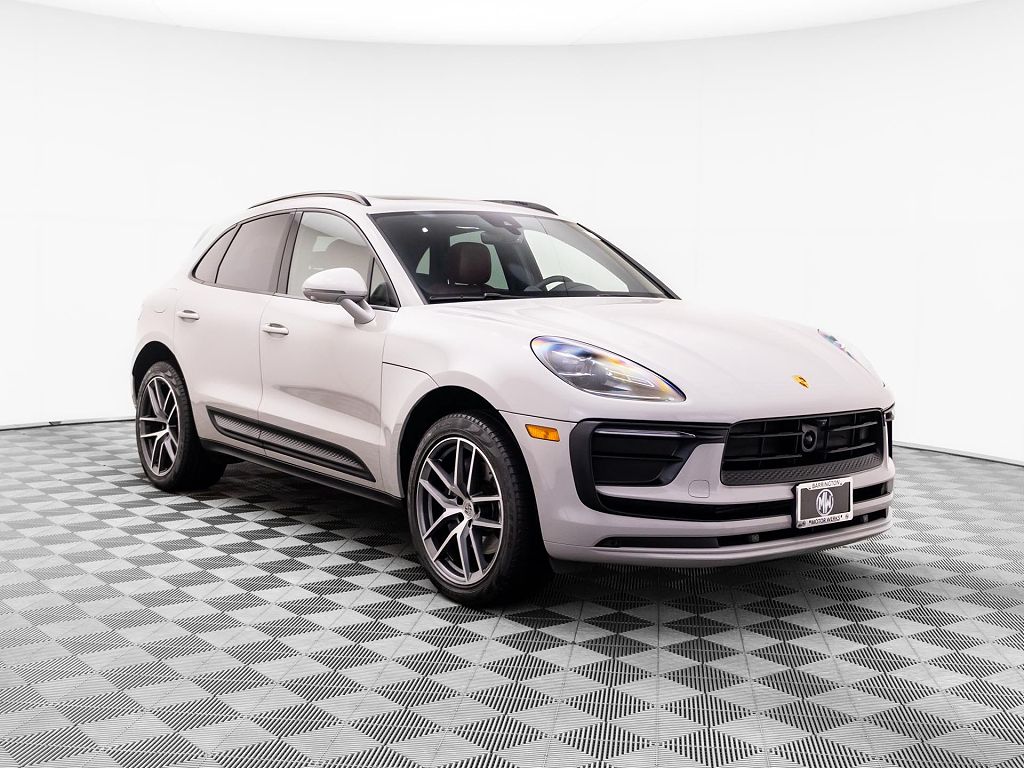 2024 Porsche Macan