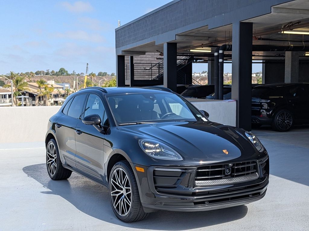2024 Porsche Macan