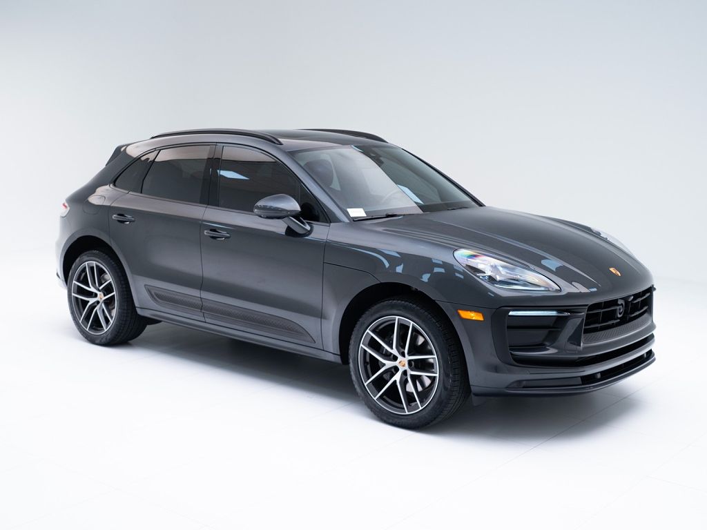 2026 Porsche Macan