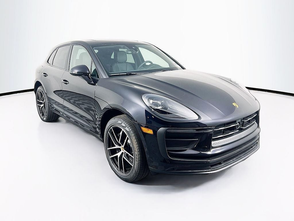 2026 Porsche Macan