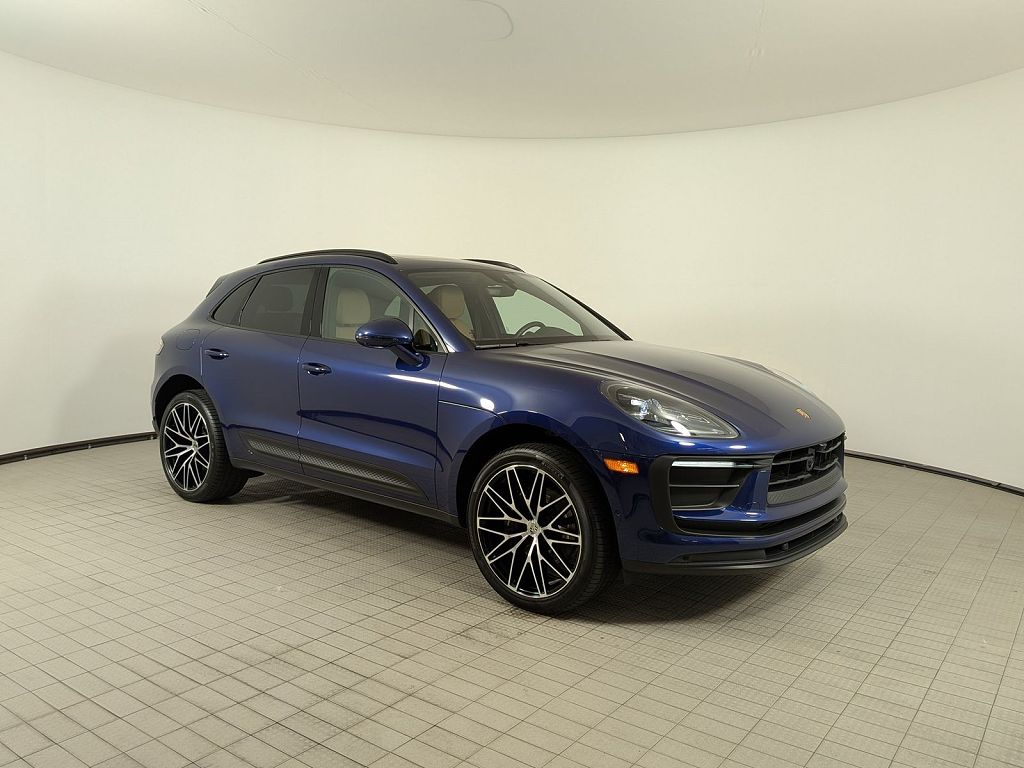 2026 Porsche Macan