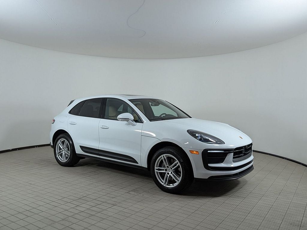 2026 Porsche Macan