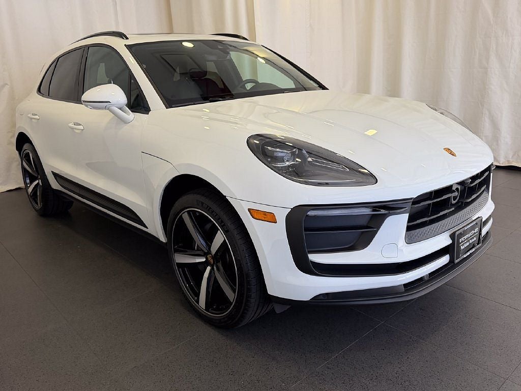 2026 Porsche Macan