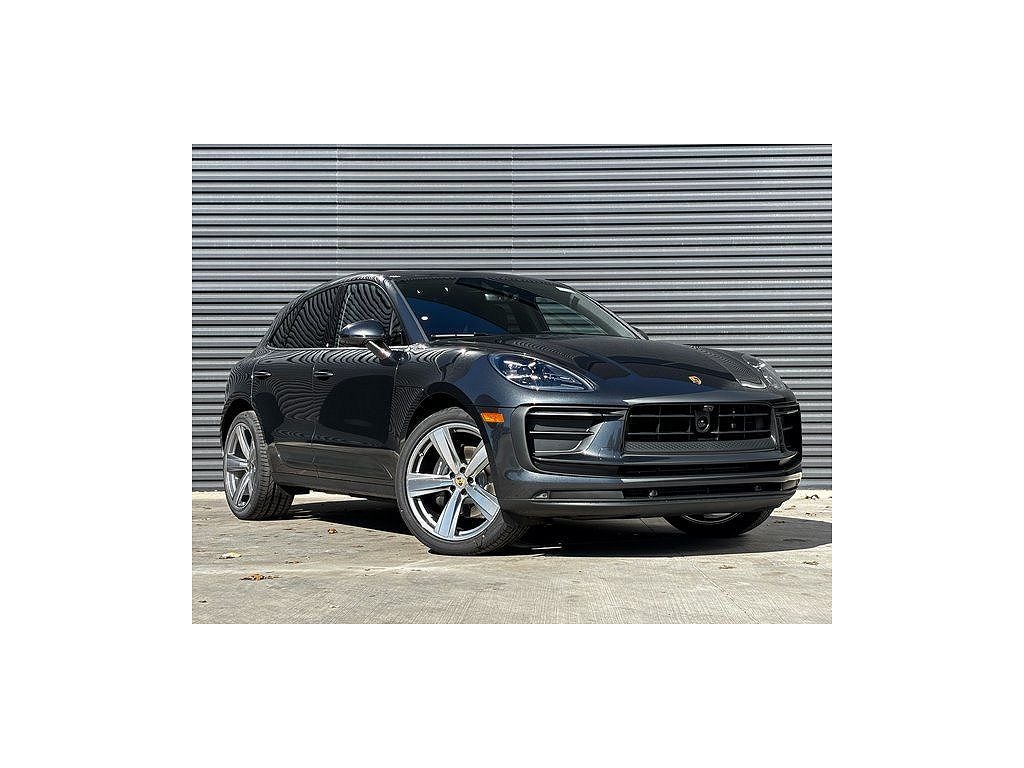 2026 Porsche Macan