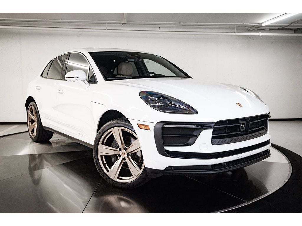 2026 Porsche Macan