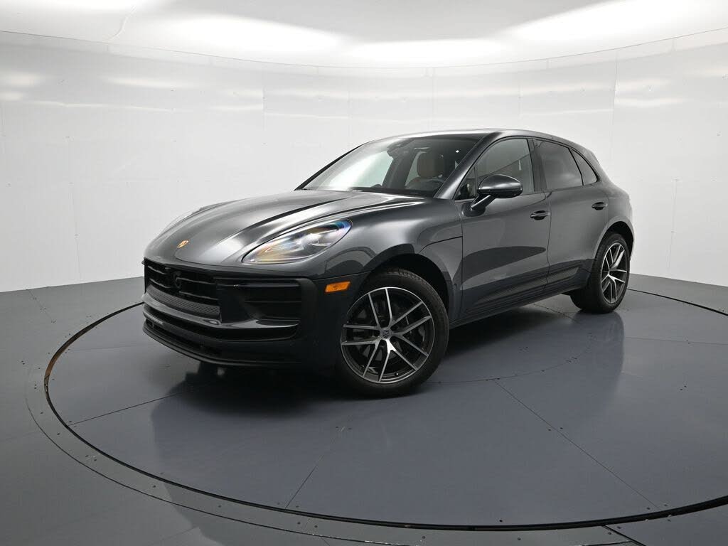 2026 Porsche Macan