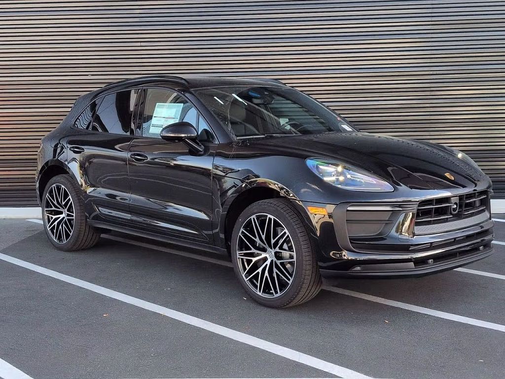 2026 Porsche Macan