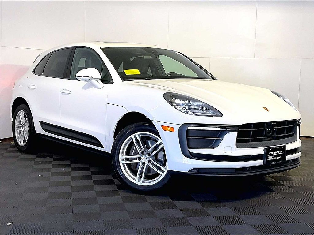 2023 Porsche Macan
