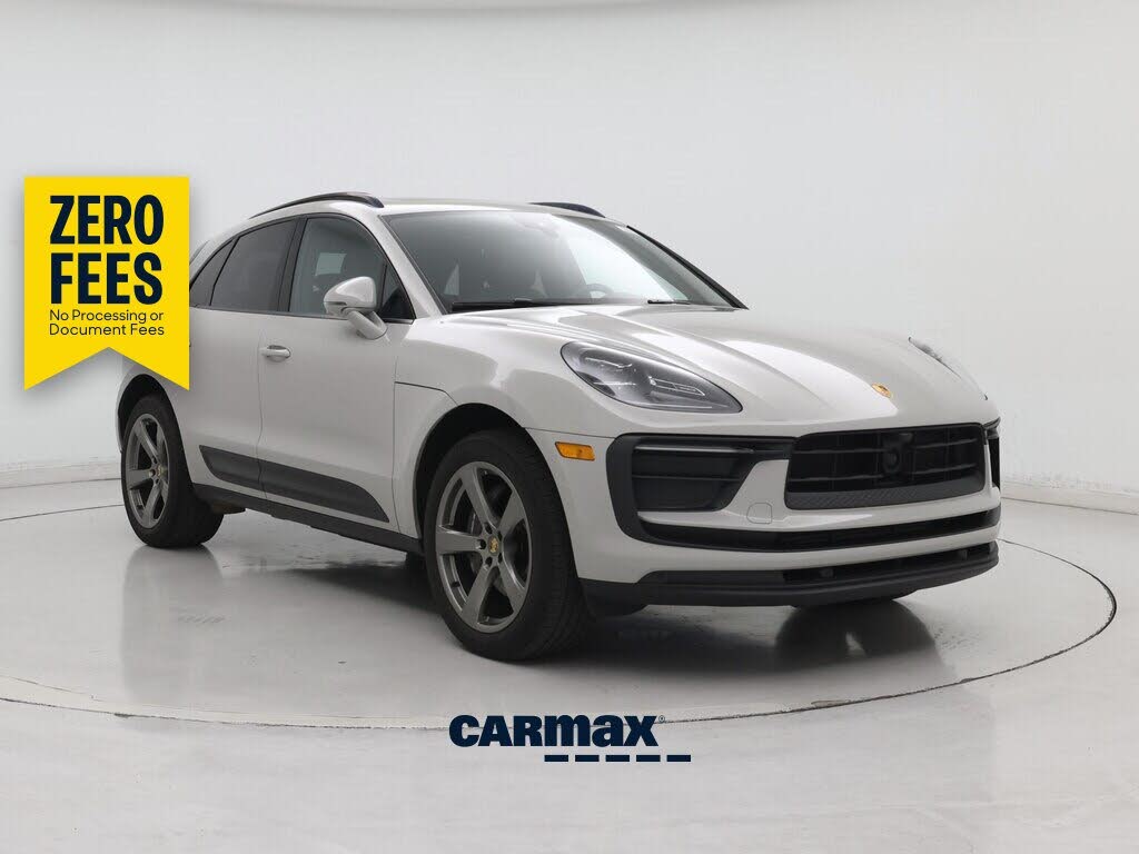 2023 Porsche Macan T