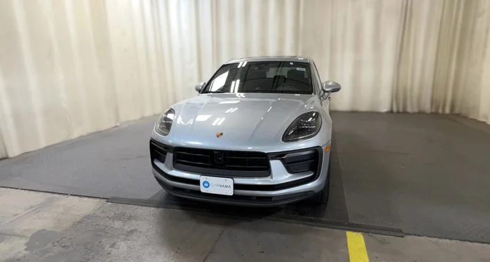 2024 Porsche Macan T