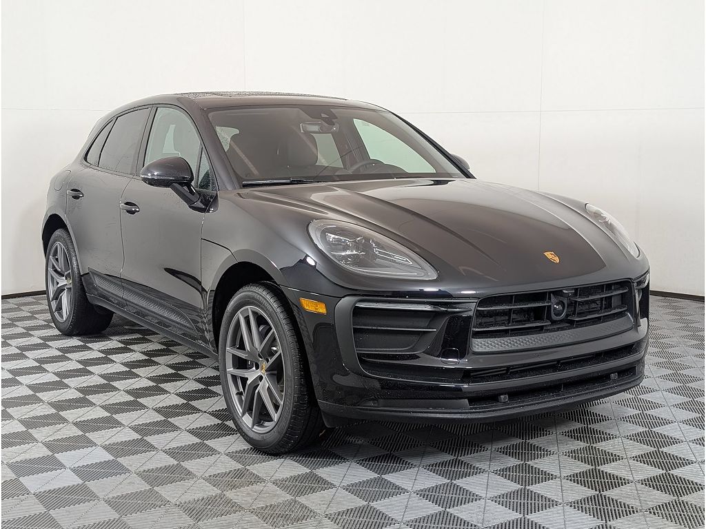 2026 Porsche Macan