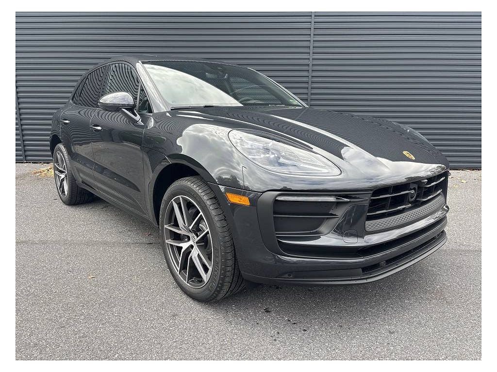 2026 Porsche Macan