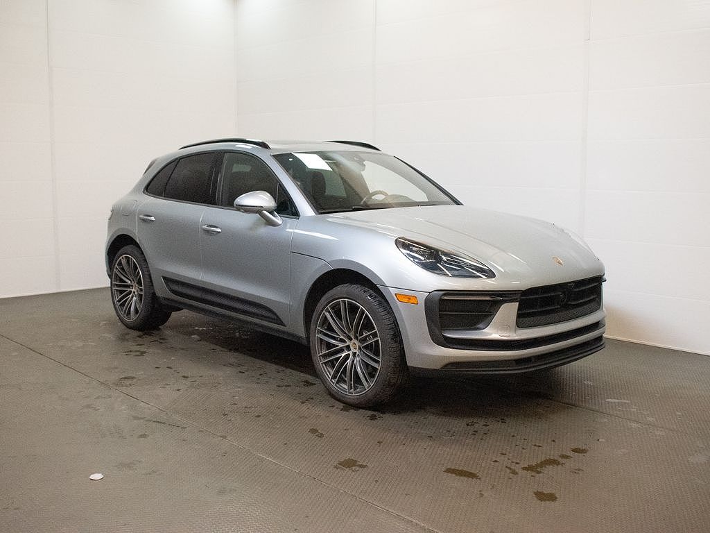 2026 Porsche Macan T