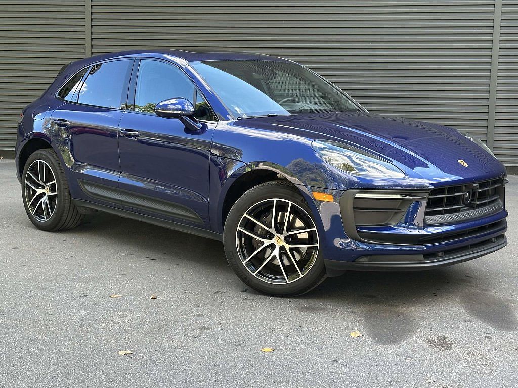 2026 Porsche Macan