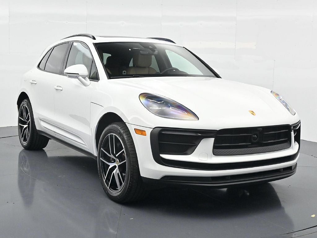 2026 Porsche Macan