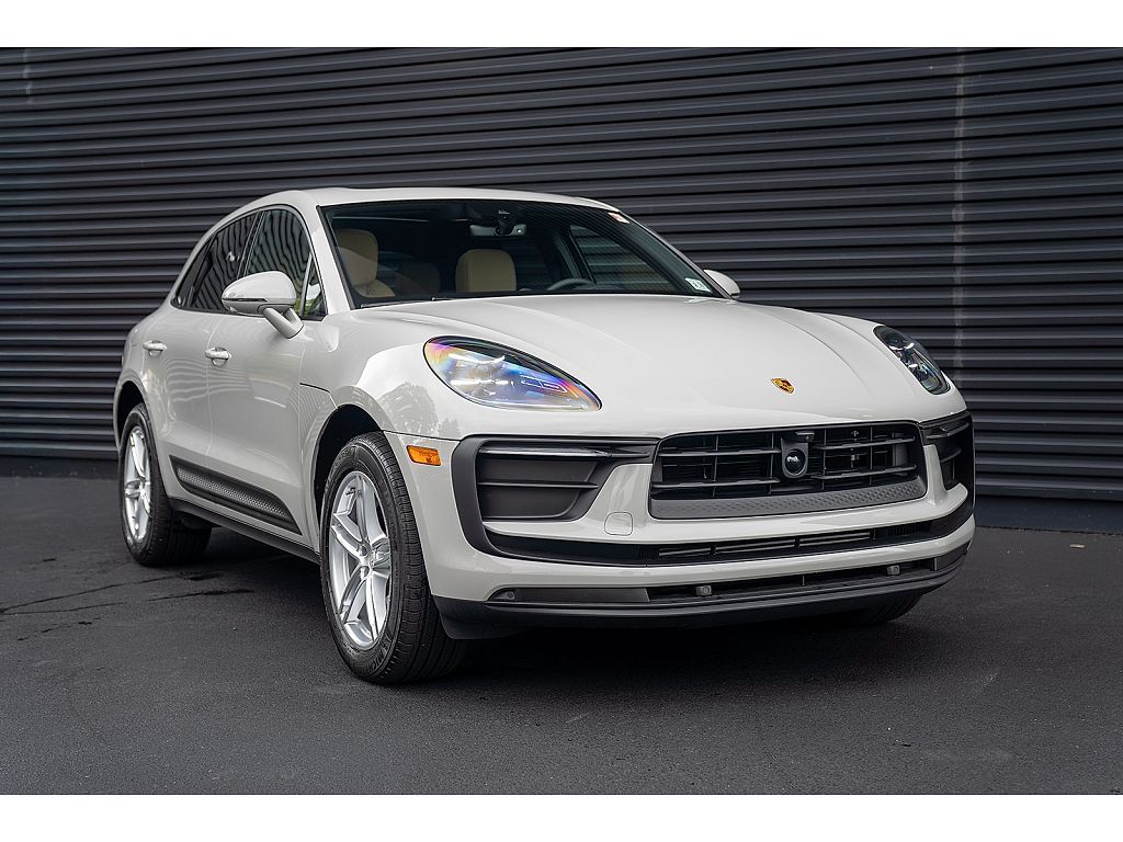 2026 Porsche Macan