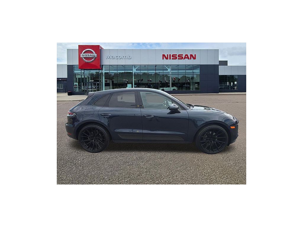 2021 Porsche Macan