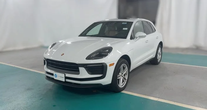 2022 Porsche Macan