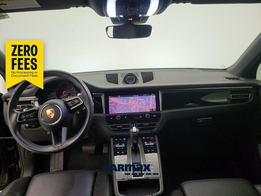 2023 Porsche Macan T