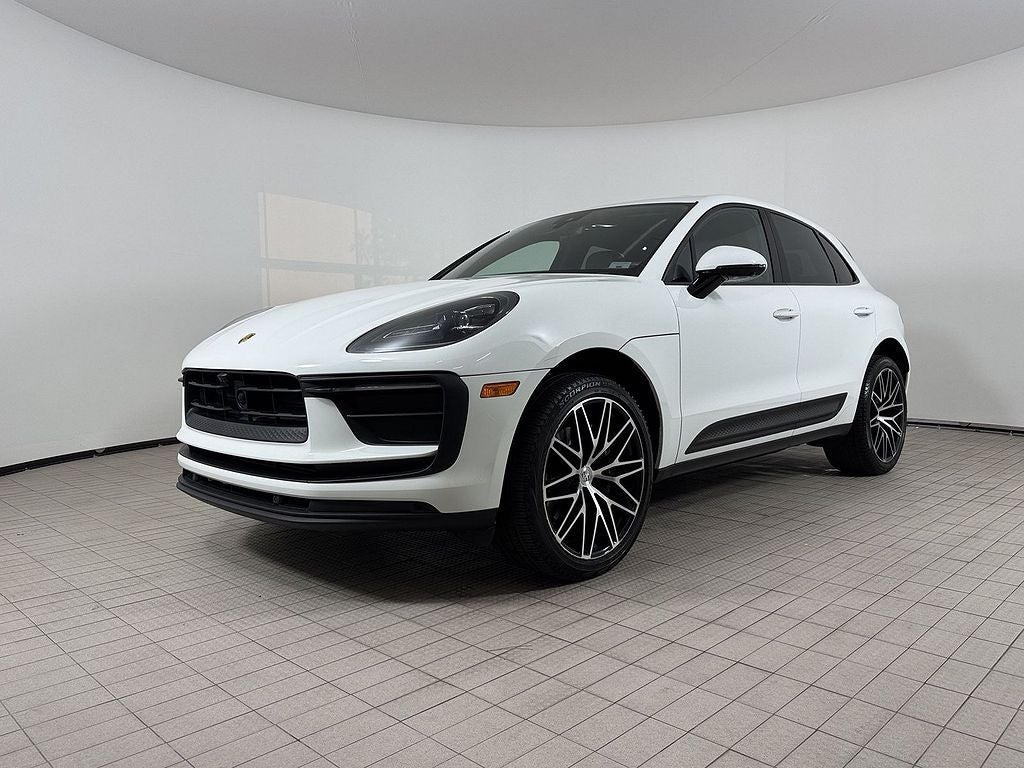 2023 Porsche Macan