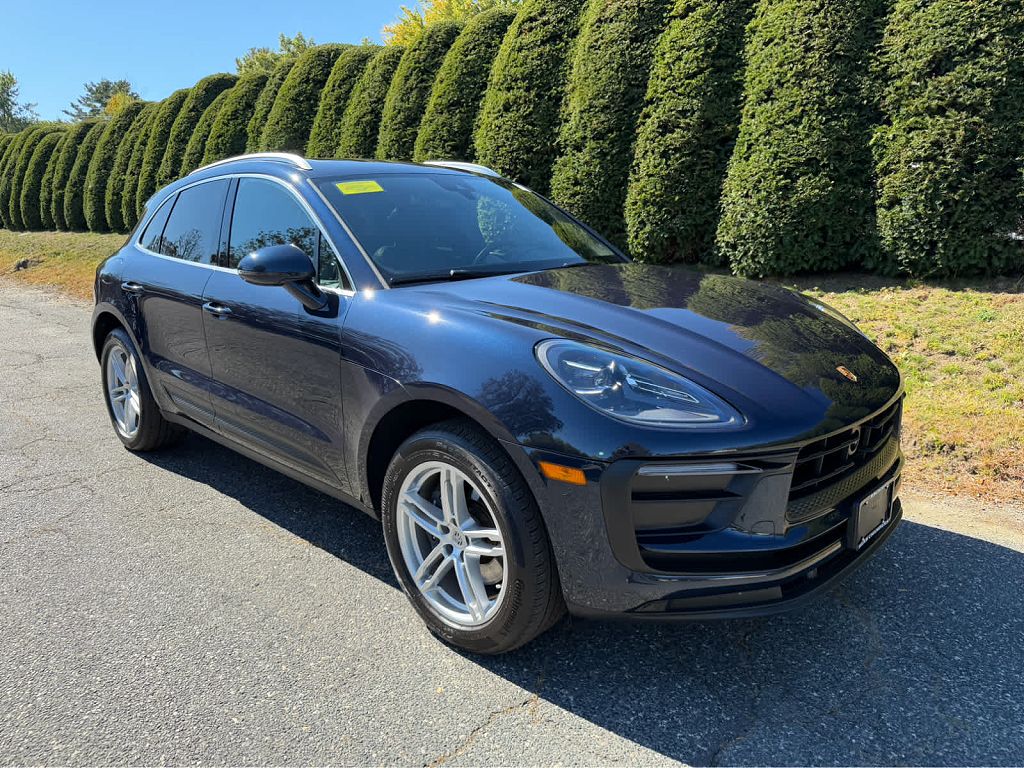 2023 Porsche Macan