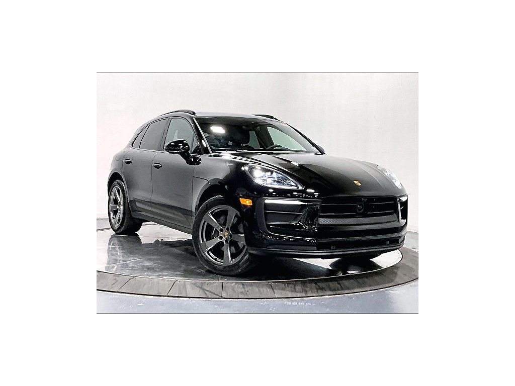 2023 Porsche Macan