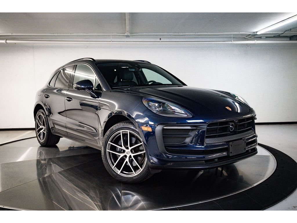 2023 Porsche Macan