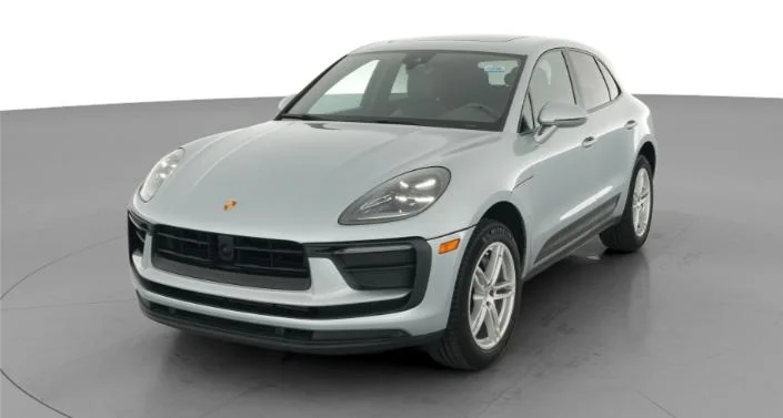 2023 Porsche Macan T