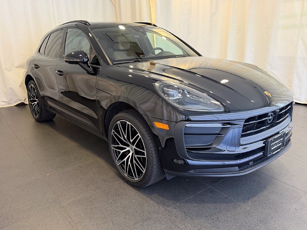 2024 Porsche Macan