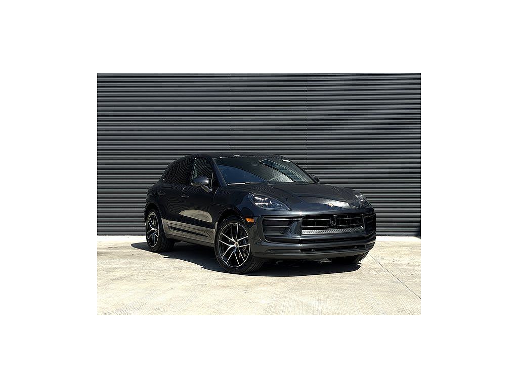 2026 Porsche Macan