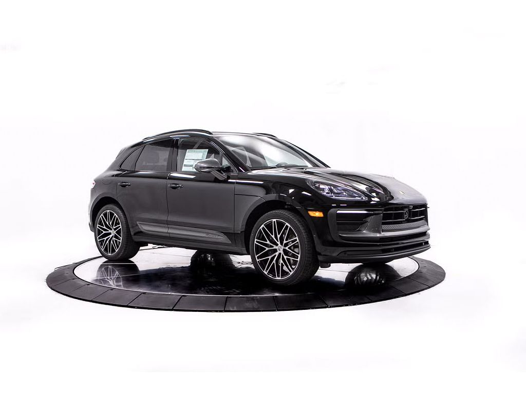 2026 Porsche Macan T