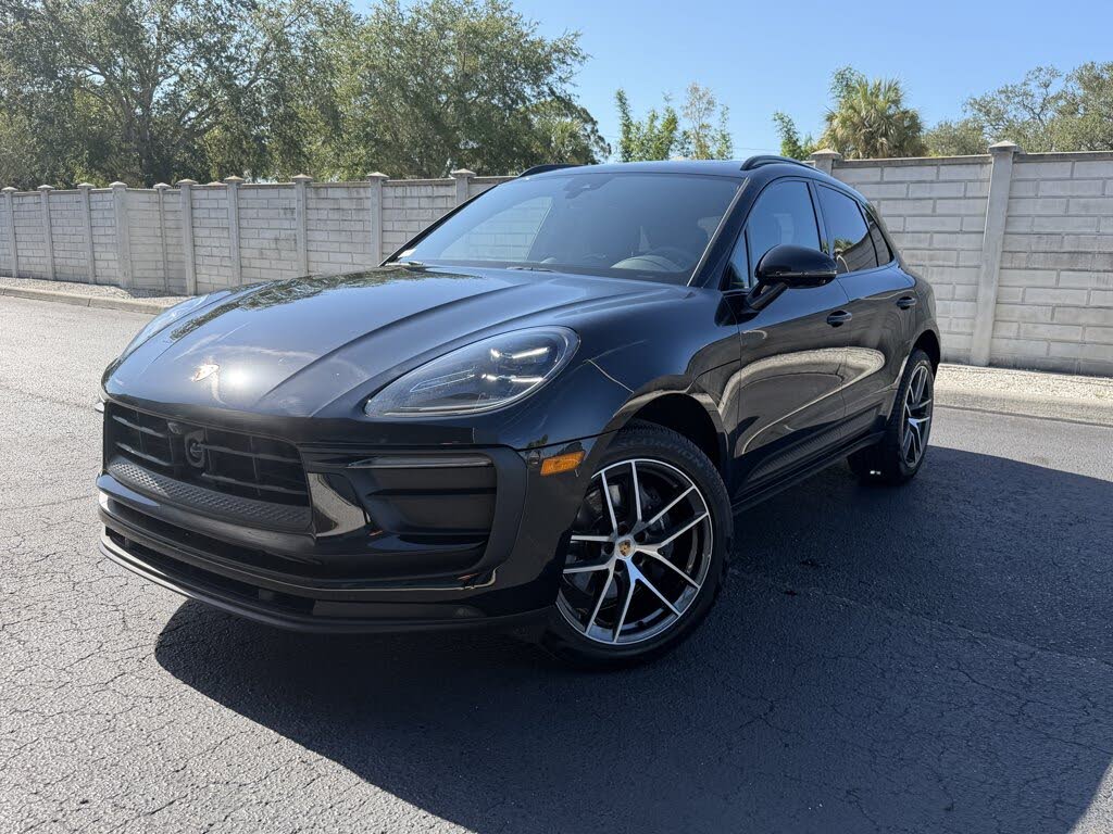 2026 Porsche Macan