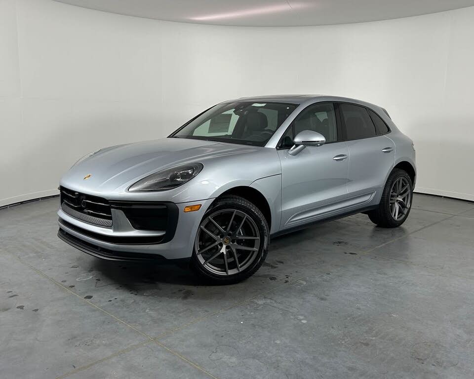 2026 Porsche Macan T