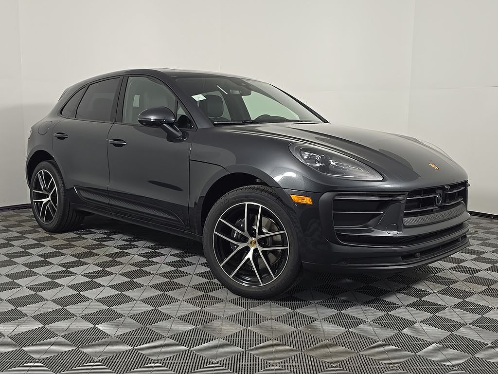 2026 Porsche Macan