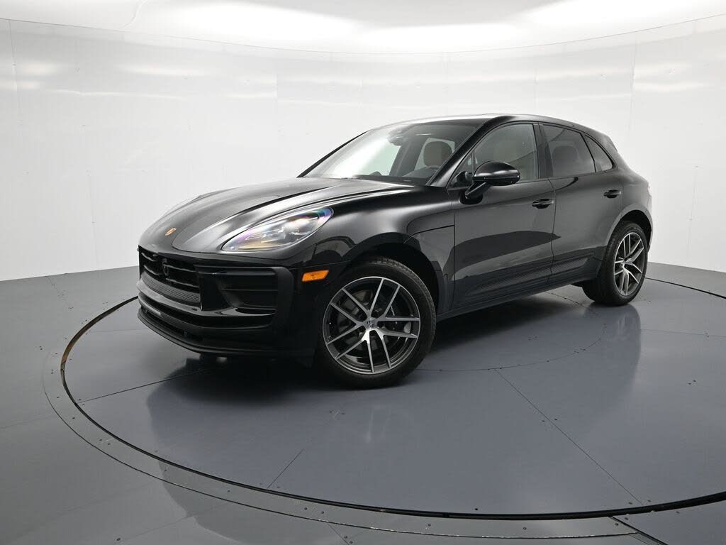 2026 Porsche Macan