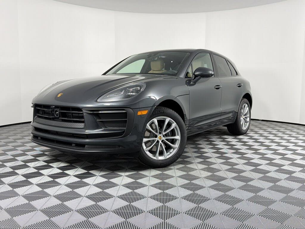 2026 Porsche Macan