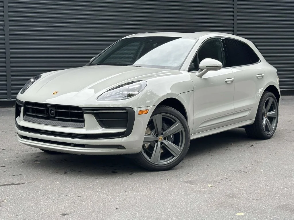 2026 Porsche Macan