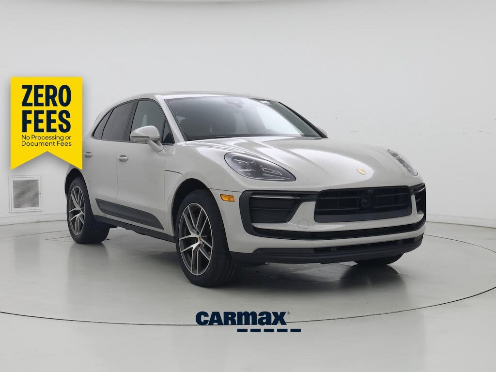 2023 Porsche Macan T