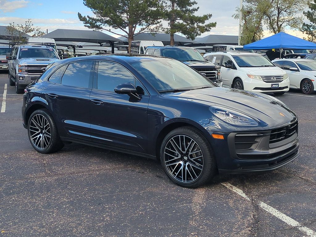 2023 Porsche Macan