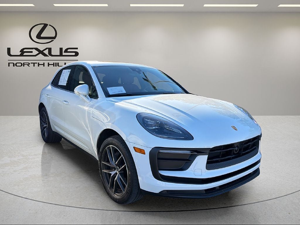 2023 Porsche Macan