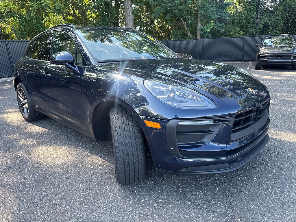 2023 Porsche Macan