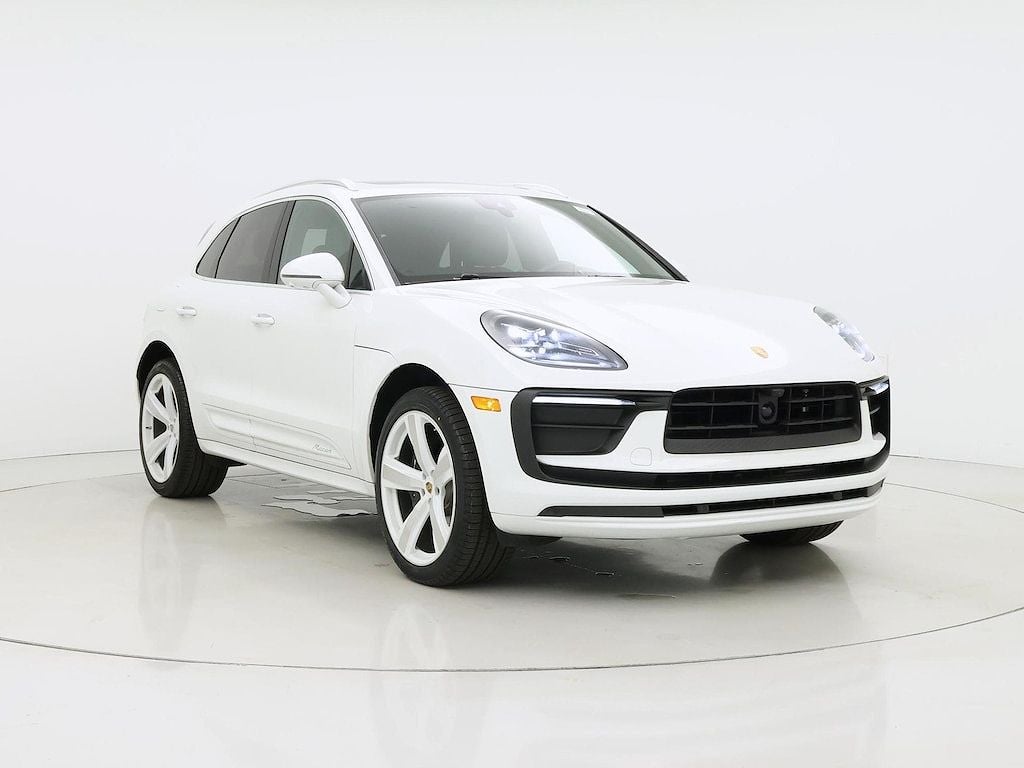 2023 Porsche Macan