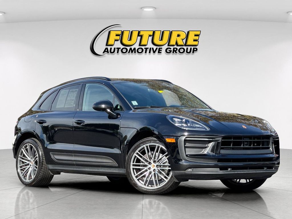 2023 Porsche Macan