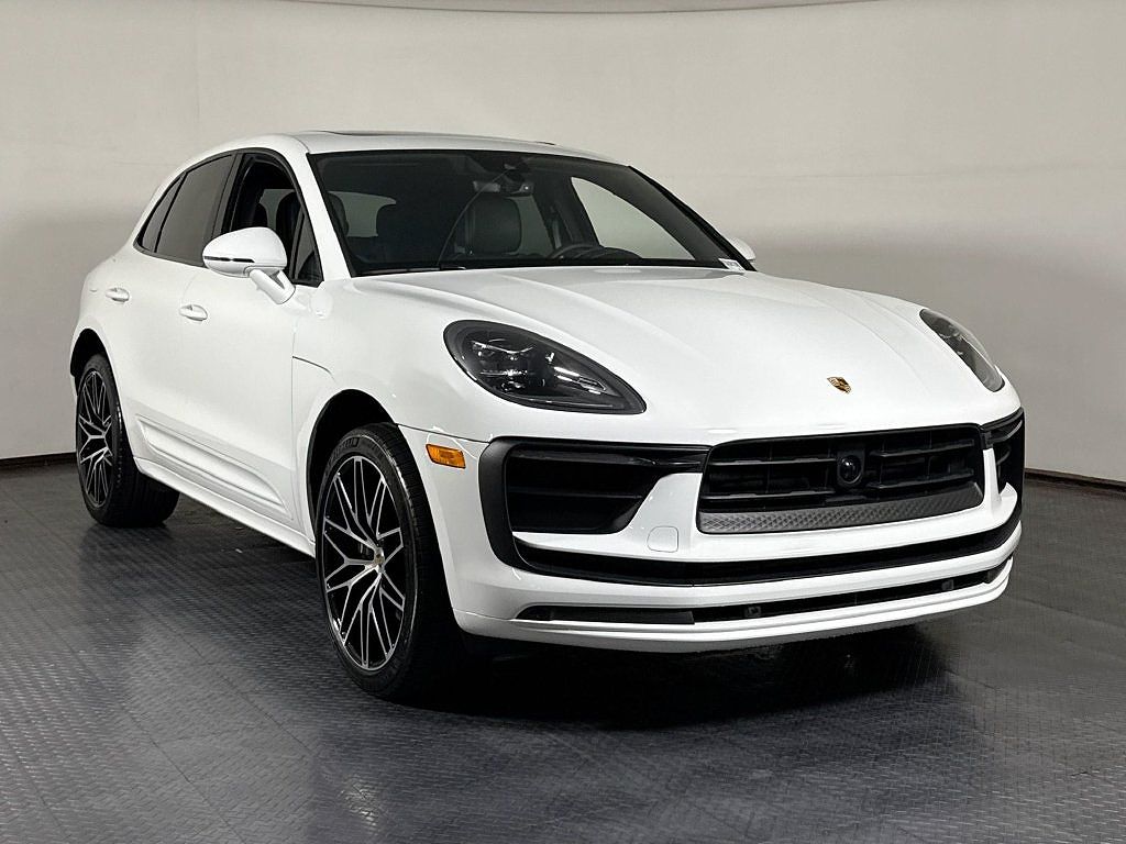 2024 Porsche Macan