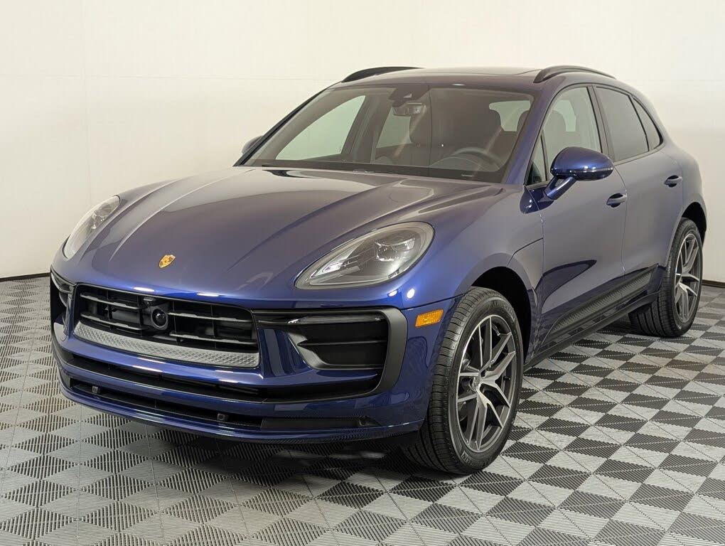 2025 Porsche Macan